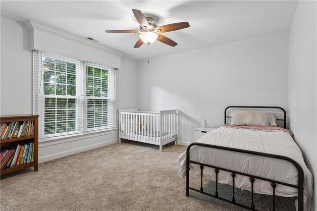 406 Regents CV, Newport News, VA 23606