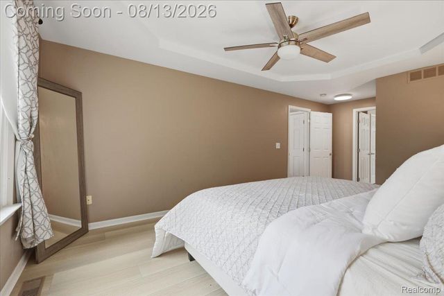 1393 Remsing Street, Hartland Township, MI 48353