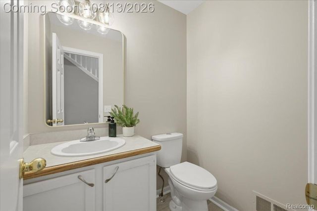 1393 Remsing Street, Hartland Township, MI 48353