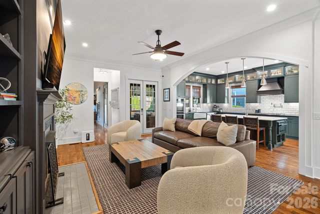 405 E Tremont Avenue, Charlotte, NC 28203