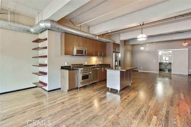 849 S Broadway 606, Los Angeles, CA 90014