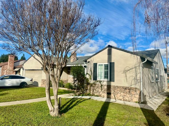 609-611 Kettleman, Lodi, CA 95240