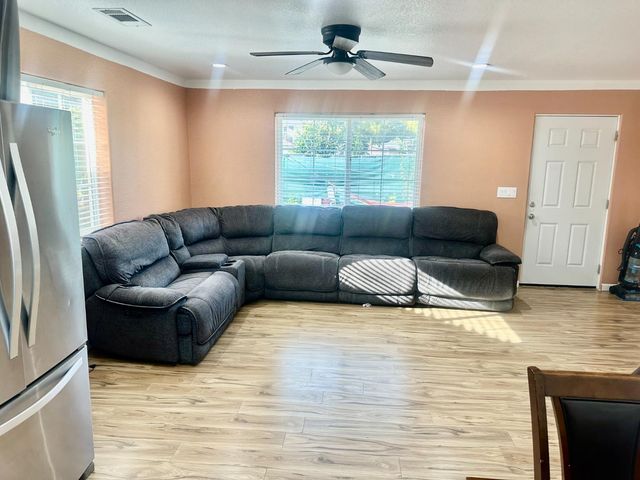 609-611 Kettleman, Lodi, CA 95240