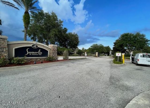 13026 SUNSET LAKE Drive, Jacksonville, FL 32258