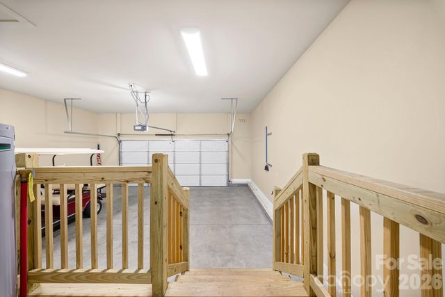 457 Riverwind Drive, Hendersonville, NC 28739