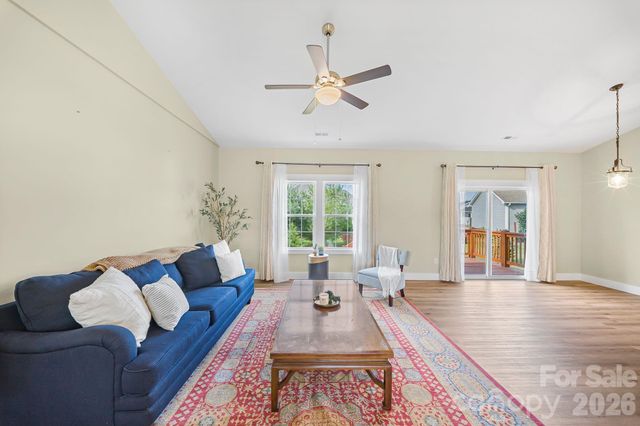 457 Riverwind Drive, Hendersonville, NC 28739