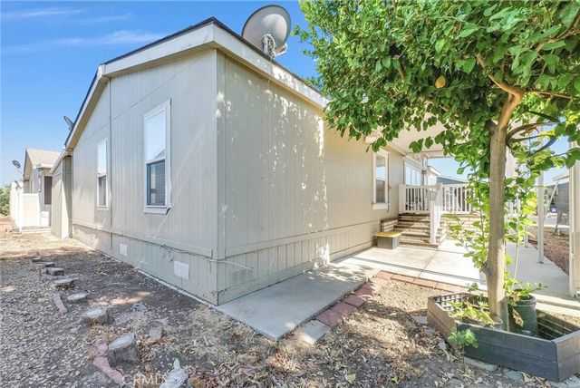 1456 E Philadelphia 143, Ontario, CA 91761