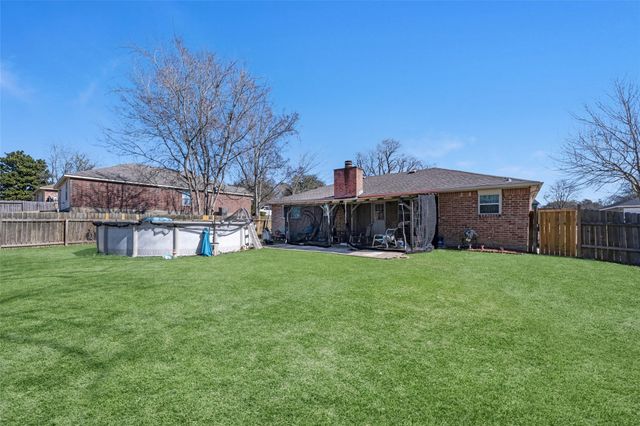 12681 Lake Conroe Hills Drive, Willis, TX 77318