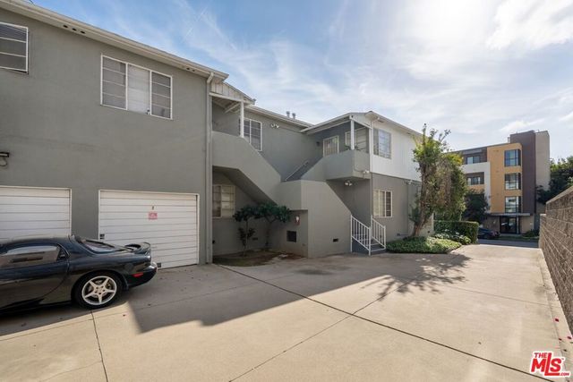 1748 Malcolm Avenue, Los Angeles, CA 90024