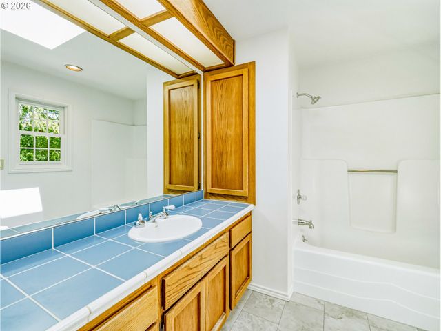 20859 Sw 103RD Dr, Tualatin, OR 97062