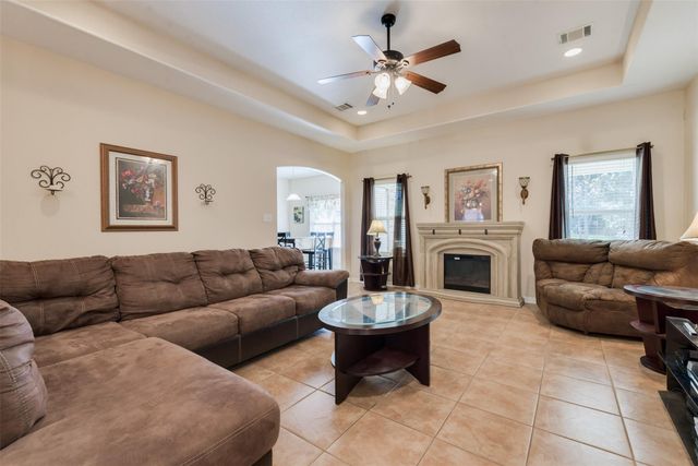 26105 Le Berge Drive, Tomball, TX 77377