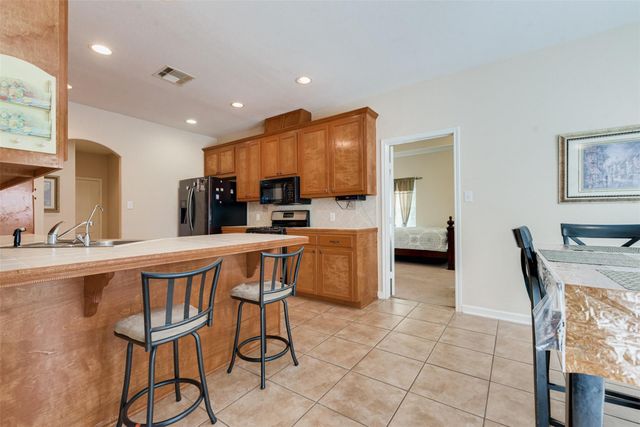 26105 Le Berge Drive, Tomball, TX 77377