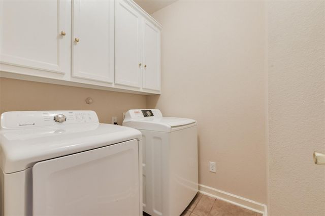 26105 Le Berge Drive, Tomball, TX 77377