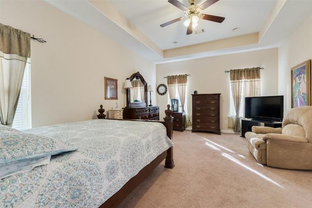 26105 Le Berge Drive, Tomball, TX 77377