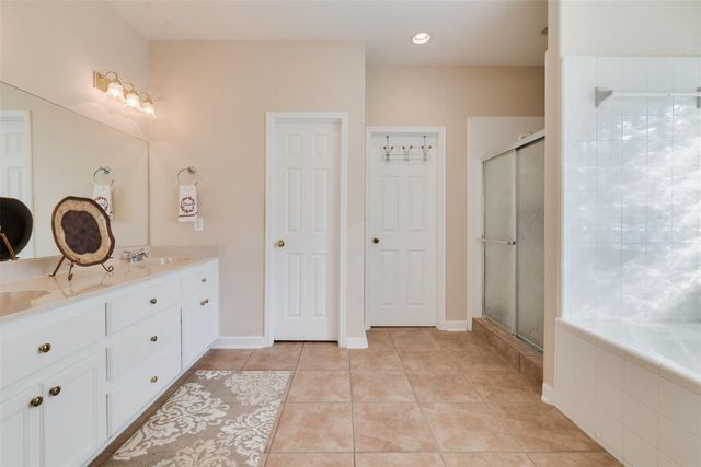 26105 Le Berge Drive, Tomball, TX 77377