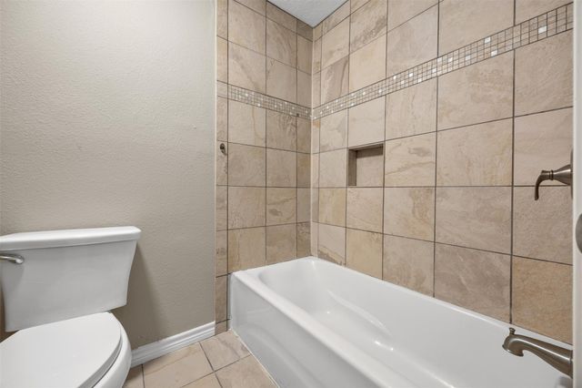 4918 Edinston Place, Spring, TX 77388