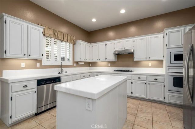 12112 Brianwood, Riverside, CA 92503