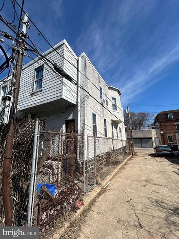 1138 S PAXON ST, Philadelphia, PA 19143