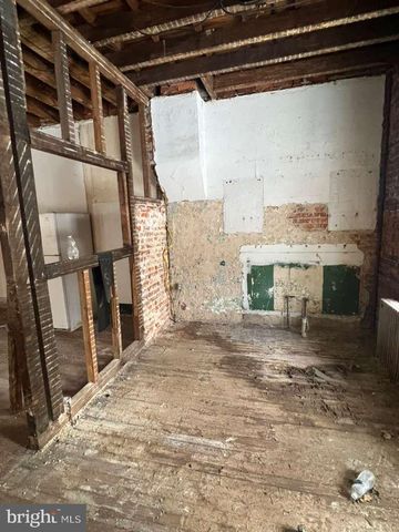 5610 N 3RD ST, Philadelphia, PA 19120