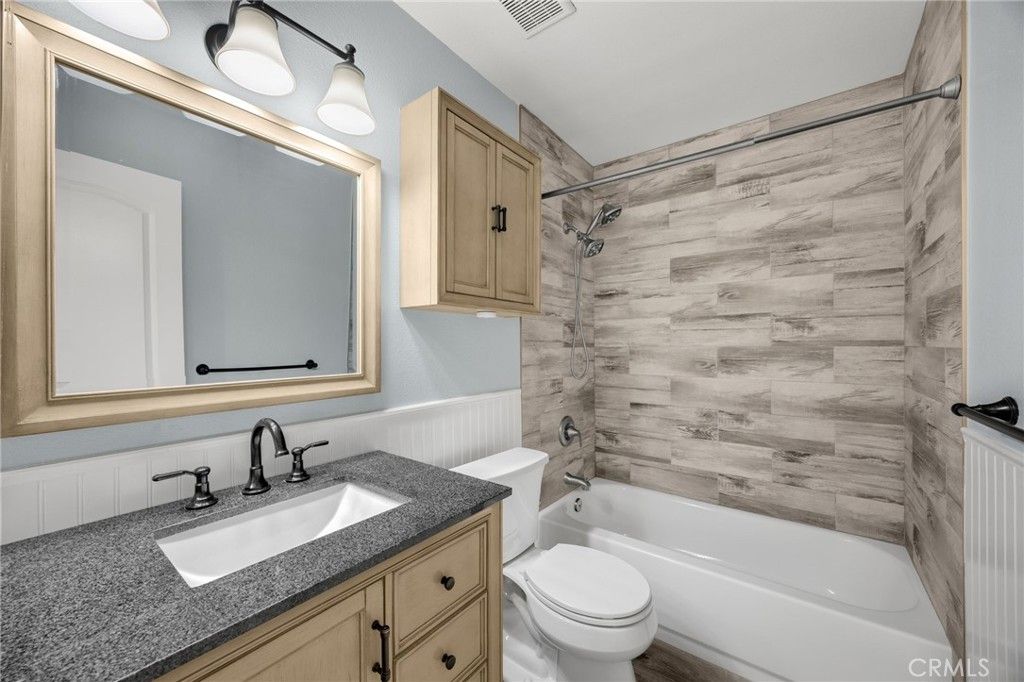 Image 11 of property listing at 12418 Rancho Vista, Cerritos, CA 90703