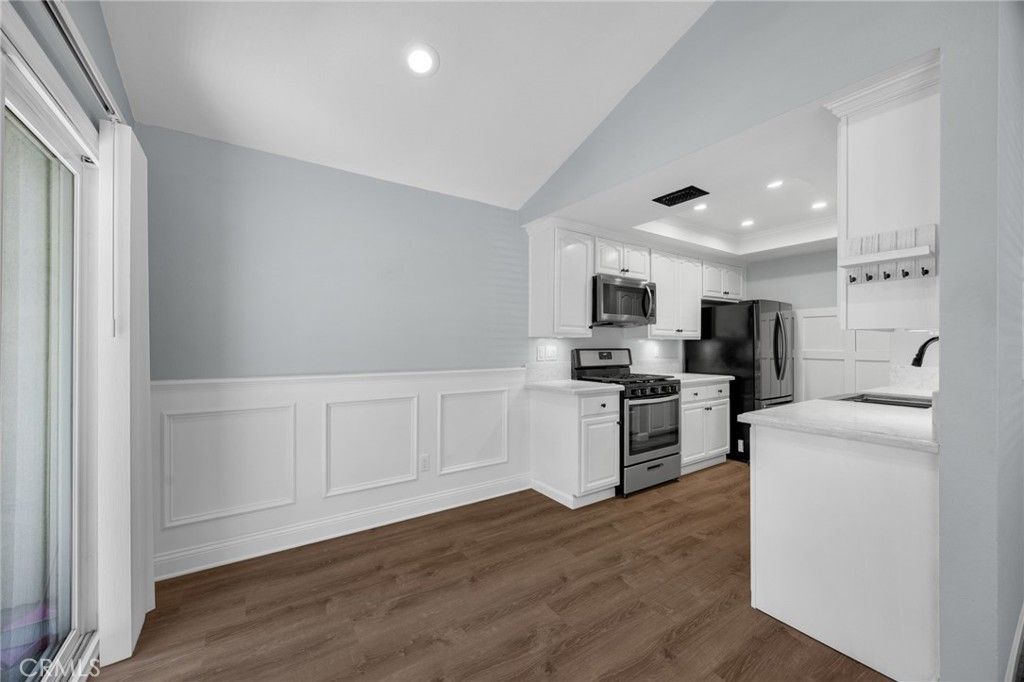 Image 25 of property listing at 12418 Rancho Vista, Cerritos, CA 90703