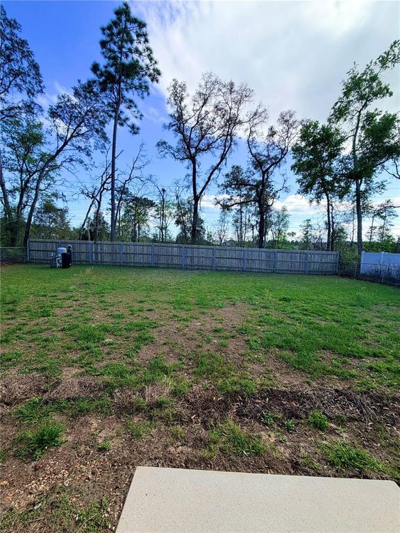 Image 23 of property listing at 7047 SW 131ST LOOP, Ocala, FL 34473