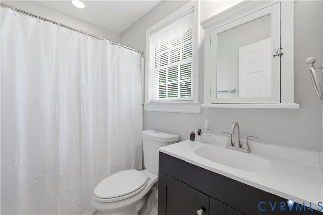 3015 M St, Richmond, VA 23223