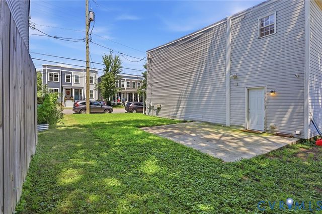 3015 M St, Richmond, VA 23223