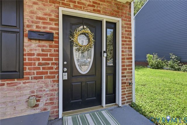 3015 M St, Richmond, VA 23223