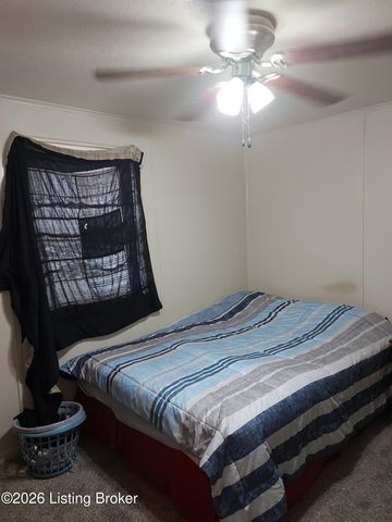 717 Compton St, Louisville, KY 40208