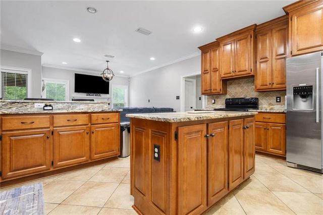 3360 Lockwood Drive W, Mobile, AL 36619