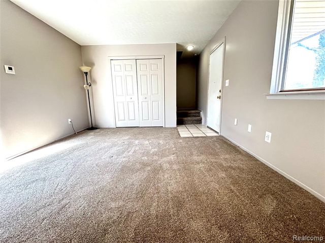 15417 Dupage Boulevard, Taylor, MI 48180