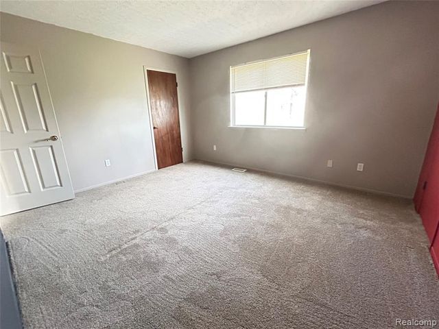15417 Dupage Boulevard, Taylor, MI 48180