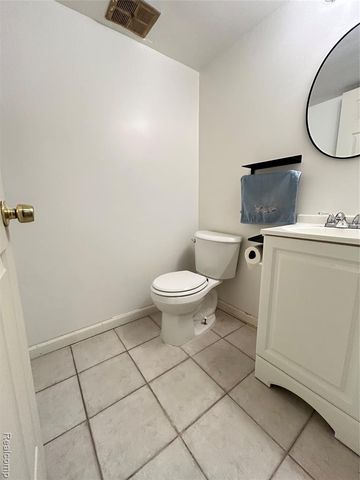 15417 Dupage Boulevard, Taylor, MI 48180