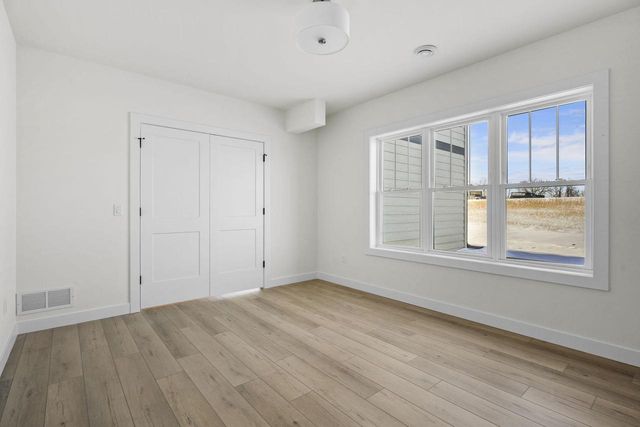 850 Capitol Drive, Dane, WI 53529