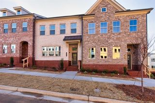 272 Commons Avenue, Woodstock, GA 30188