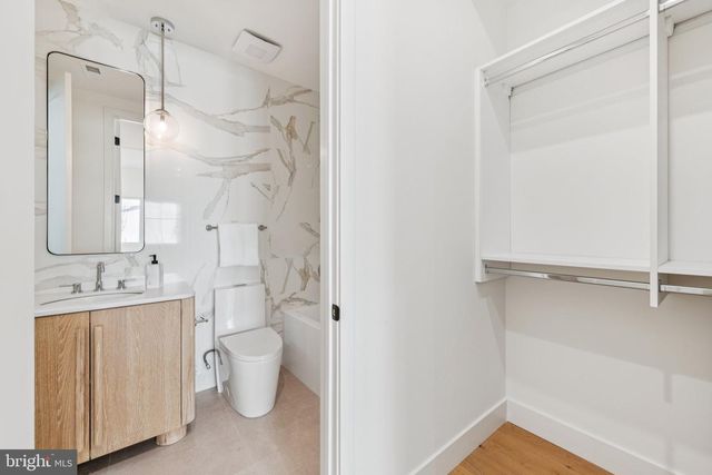 2507 I ST NW, Washington, DC 20037