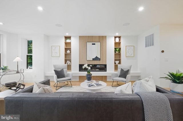 2507 I ST NW, Washington, DC 20037