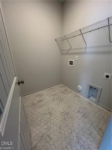 5909 Crossview Drive, Kernersville, NC 27284