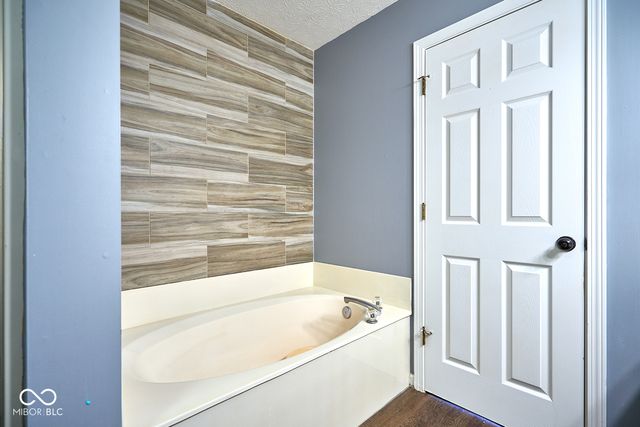 7550 Wildcat Run Lane, Indianapolis, IN 46239