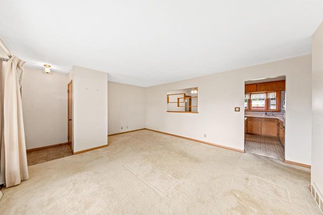 2715 Hilltop COURT, East Troy, WI 53120