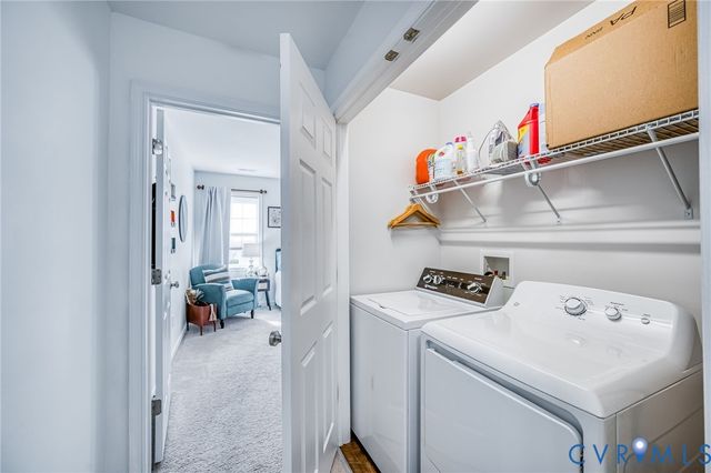 2077 Forest Cir, Aylett, VA 23009