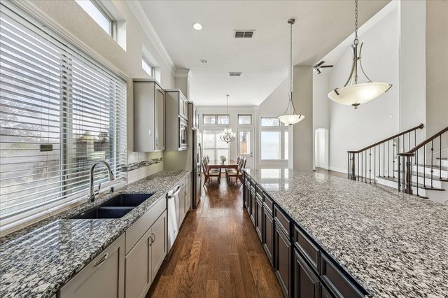 1607 Pinot Circle, Houston, TX 77055
