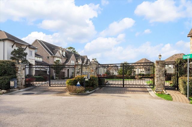 1607 Pinot Circle, Houston, TX 77055