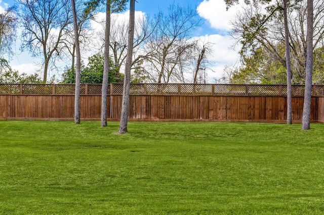1607 Pinot Circle, Houston, TX 77055