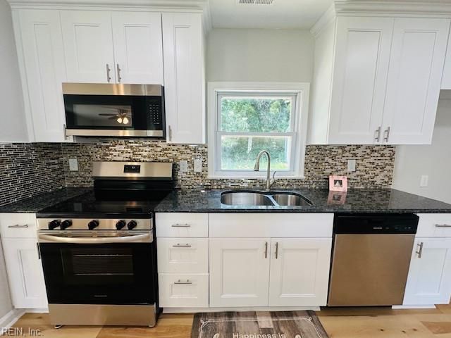 933 Ferry Plantation RD, Virginia Beach, VA 23455