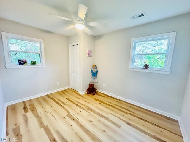 933 Ferry Plantation RD, Virginia Beach, VA 23455