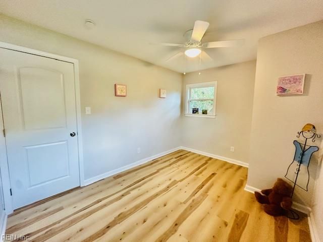 933 Ferry Plantation RD, Virginia Beach, VA 23455
