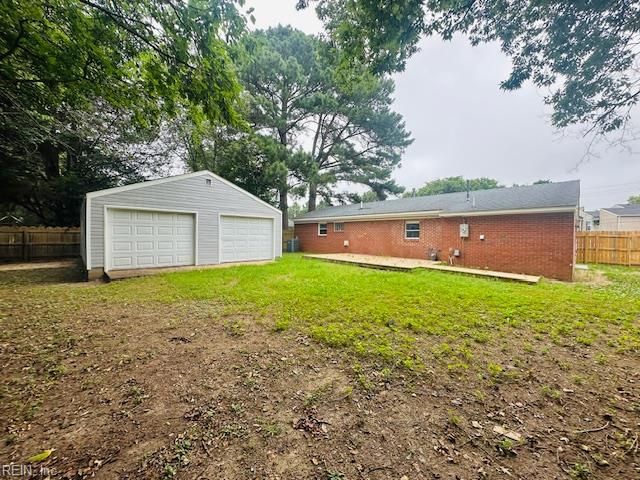 933 Ferry Plantation RD, Virginia Beach, VA 23455