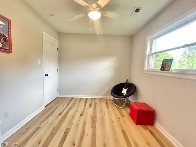 933 Ferry Plantation RD, Virginia Beach, VA 23455